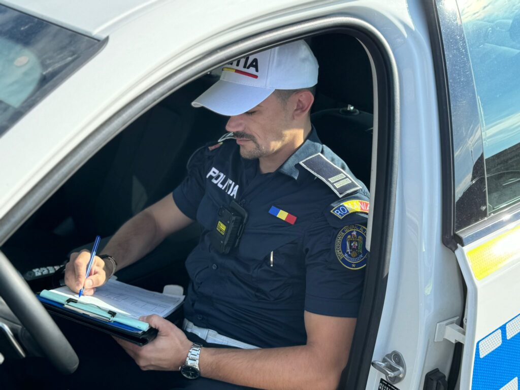 (VIDEO) Dolj: În trafic pentru explicarea procedurii comunicării procesului verbal de constatare și sancționarea a contravențiilor