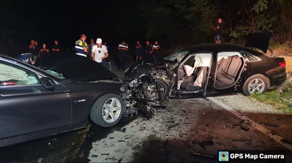 Gorj: O fetiță de 5 ani, între victimele accidentului de la Arcani, în care au fost rănite 7 persoane