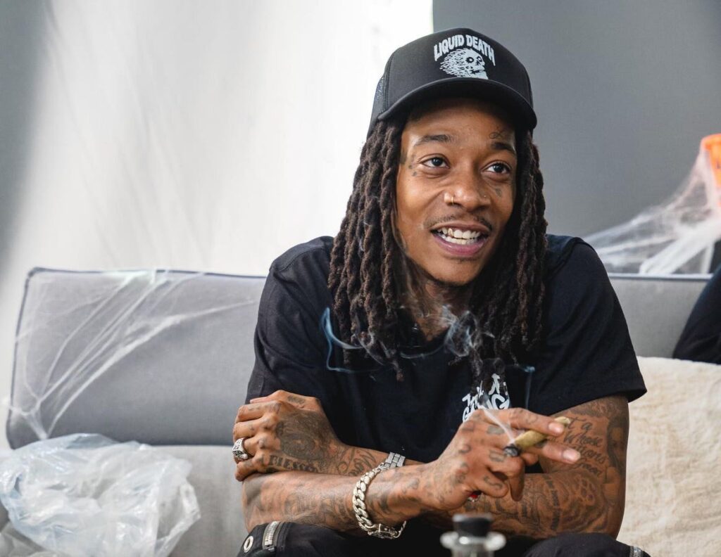 VIDEO. Wiz Khalifa ar fi fost arestat la Costinești, după ce și-a aprins un joint pe scenă, la festivalul Beach, Please! 