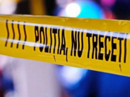 Bărbat înjunghiat mortal în holul blocului de un vecin, după o ceartă