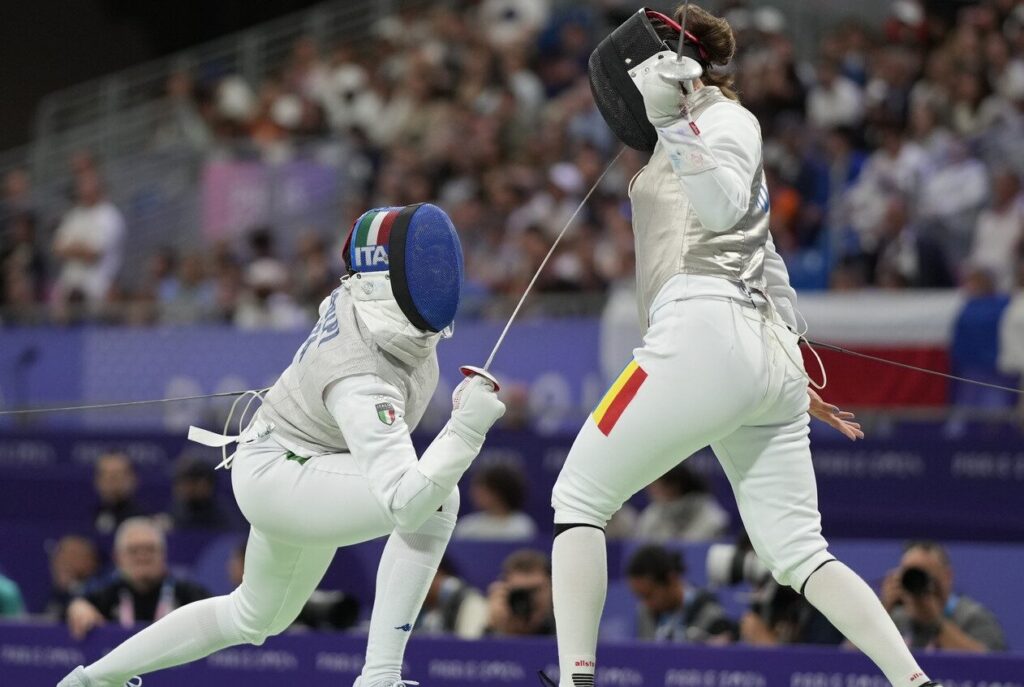 JO 2024 (scrimă) / Mălina Călugăreanu, eliminată din competiţie de italianca Alice Volpi