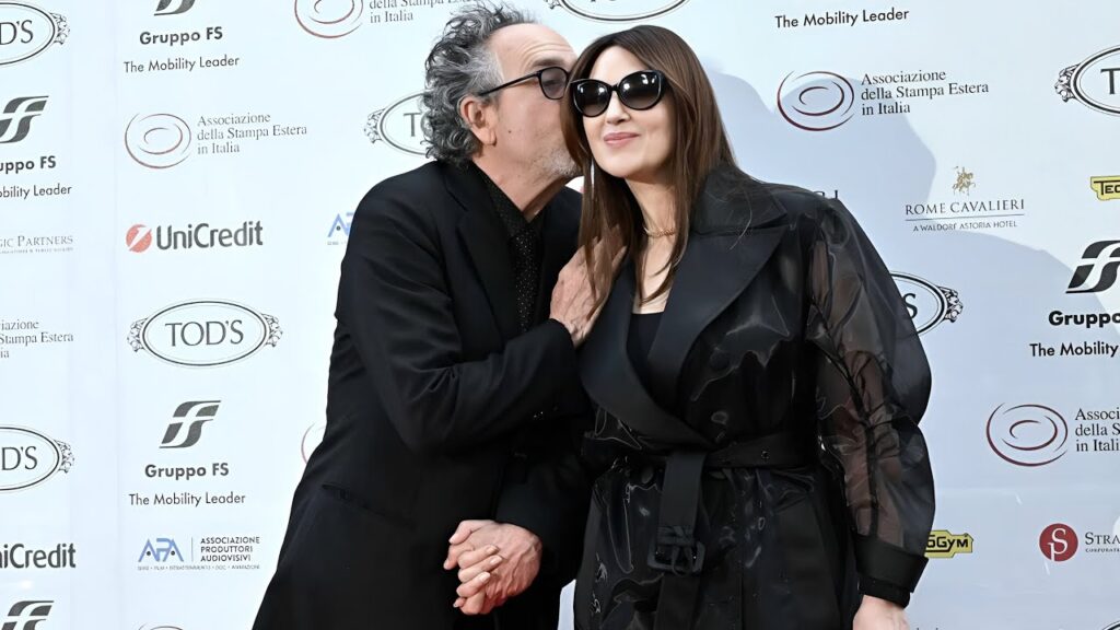 (VIDEO) Monica Bellucci, premiată la Roma cu trofeul Globo d’Oro pentru întreaga carieră