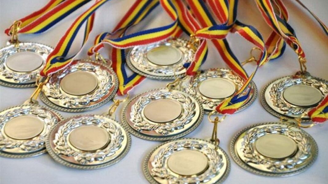 Olimpiada Europeană de Fizică: Patru medalii de aur și una de bronz pentru elevii români