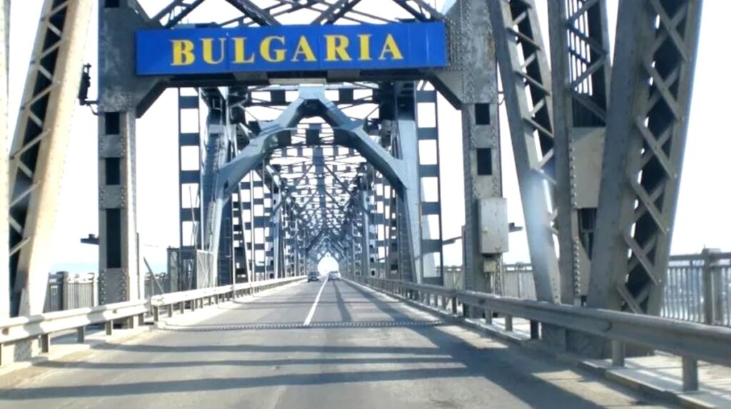 Autoritățile bulgare amână închiderea Podului Giurgiu – Ruse