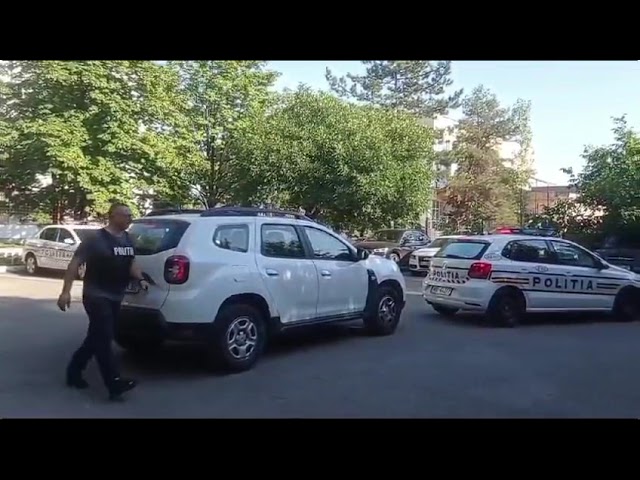 Craiovean cercetat pentru furt calificat, reţinut pentru 24 de ore