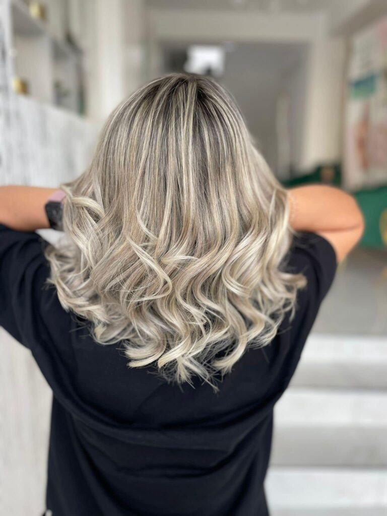 Frumuseţe de la A la Z, la Sophisticated Salon Craiova