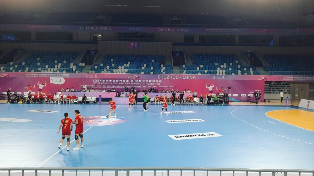 Handbal (f) / România a debutat cu stângul la CM Under-18