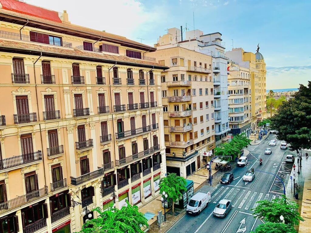 Magnolia Imobiliare Spania – pentru românii care vor să investească într-o țară caldă