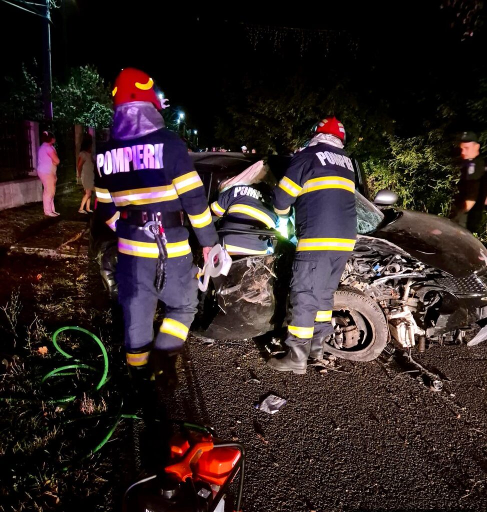 Femeie rănită într-un grav accident rutier la Tismana