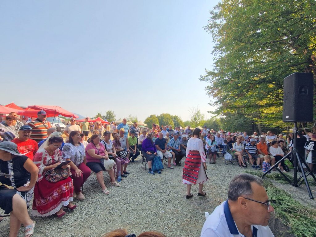 Gorj: Gala Laureaților Festivalului-concurs al „Cântecului, jocului și portului gorjenesc” la Tismana