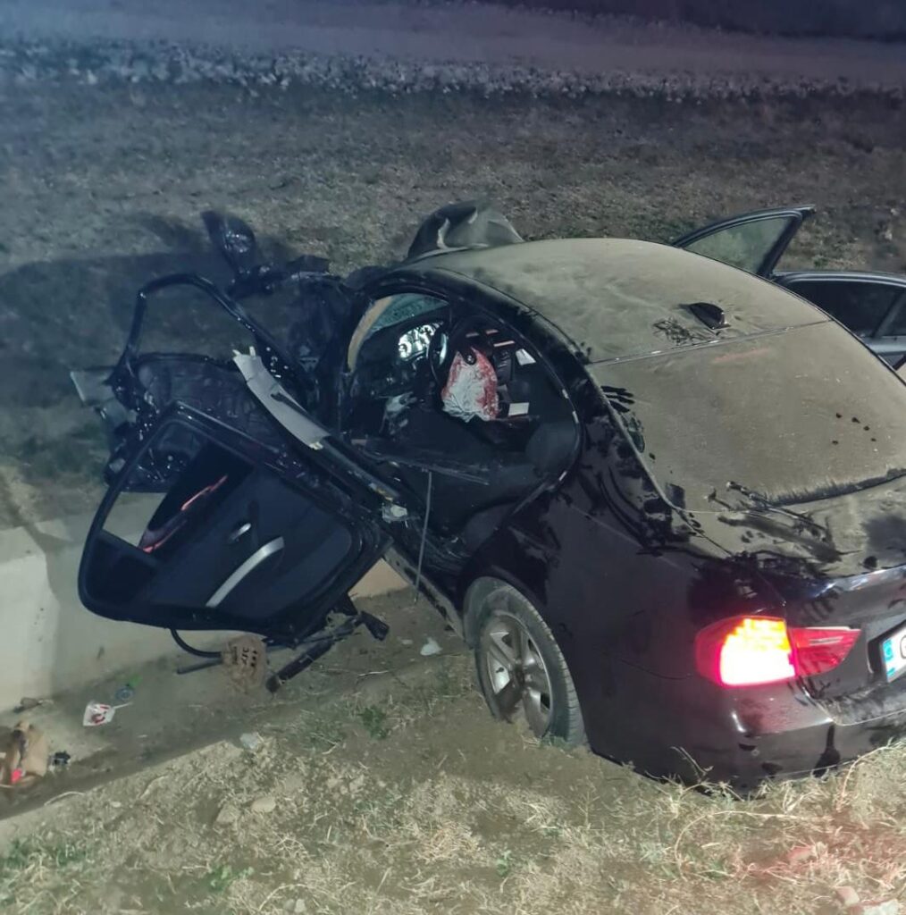 Şapte persoane, între care și un bebeluș de 9 luni, implicate într-un grav accident rutier la Târgu Jiu