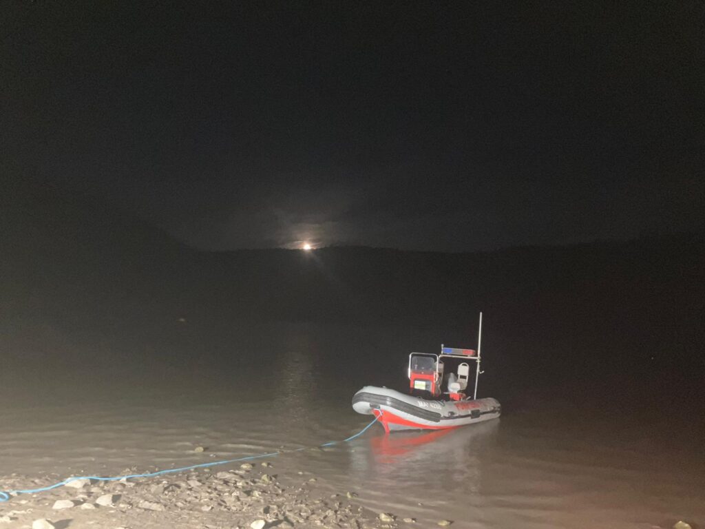 Un tânăr aflat în vacanță s-a înecat la Barajul Zetea
