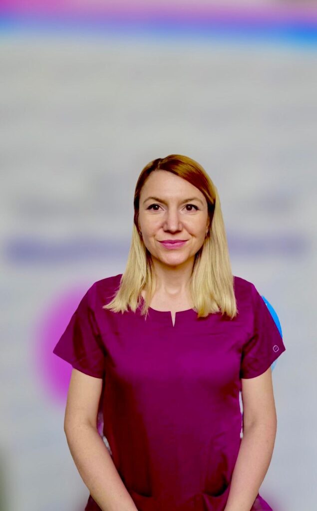 Vara în perioada sarcinii: Ghidul ginecologului pentru siguranța la plajă și piscină