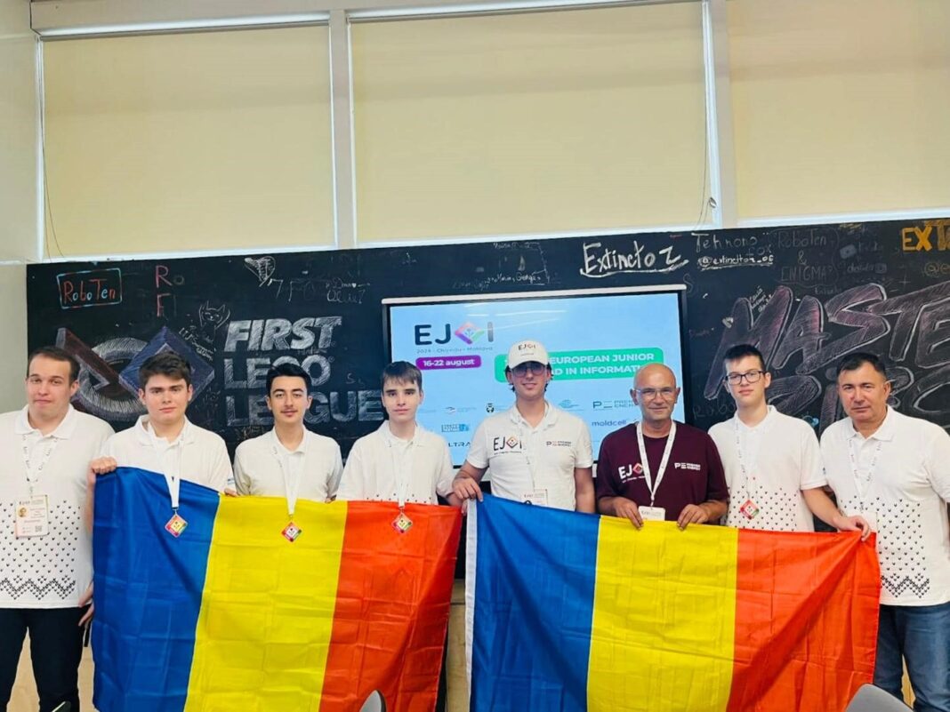 lot olimp rom Profesor din Târgu Jiu, între coordonatorii lotului național care câștigat Olimpiada Europeană de Informatică pentru Juniori