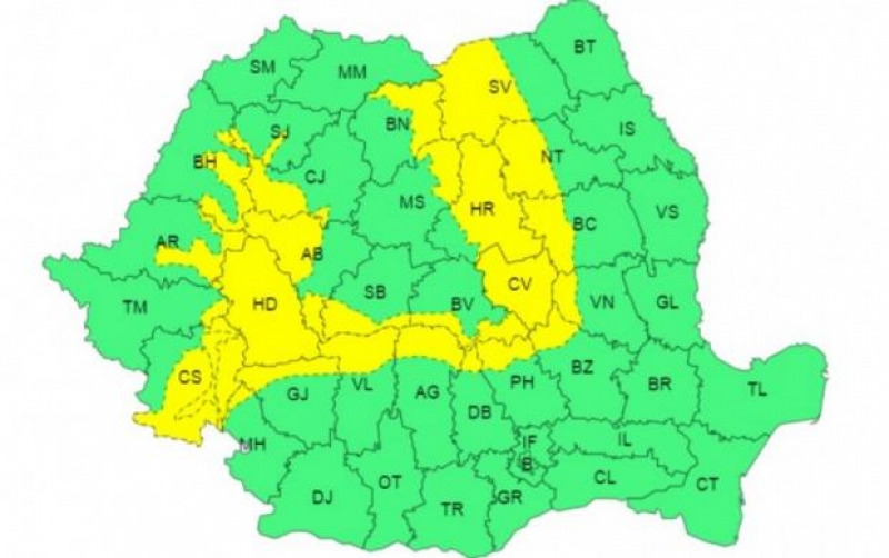 Caniculă și instabilitate în România. Doljul se topește la 40 de grade