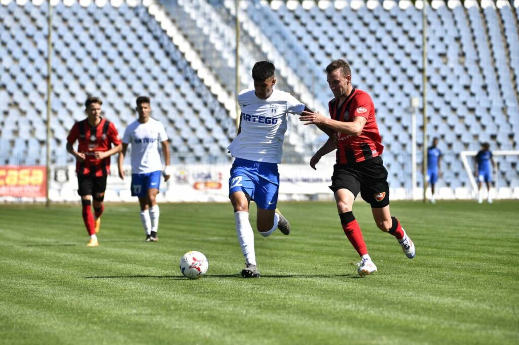 Liga 2 / Viitorul Pandurii, umilită la Severin de Csikszereda