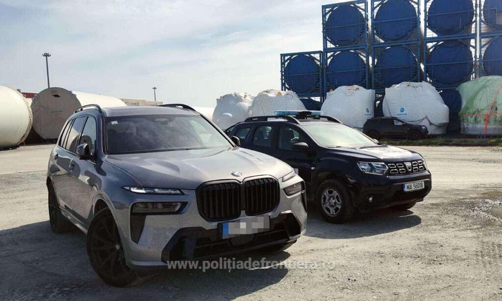 (VIDEO) Autoturism de lux, de aproximativ 120.000 de euro, descoperit la Constanța
