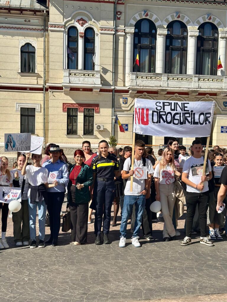 Marș împotriva drogurilor la Târgu Jiu