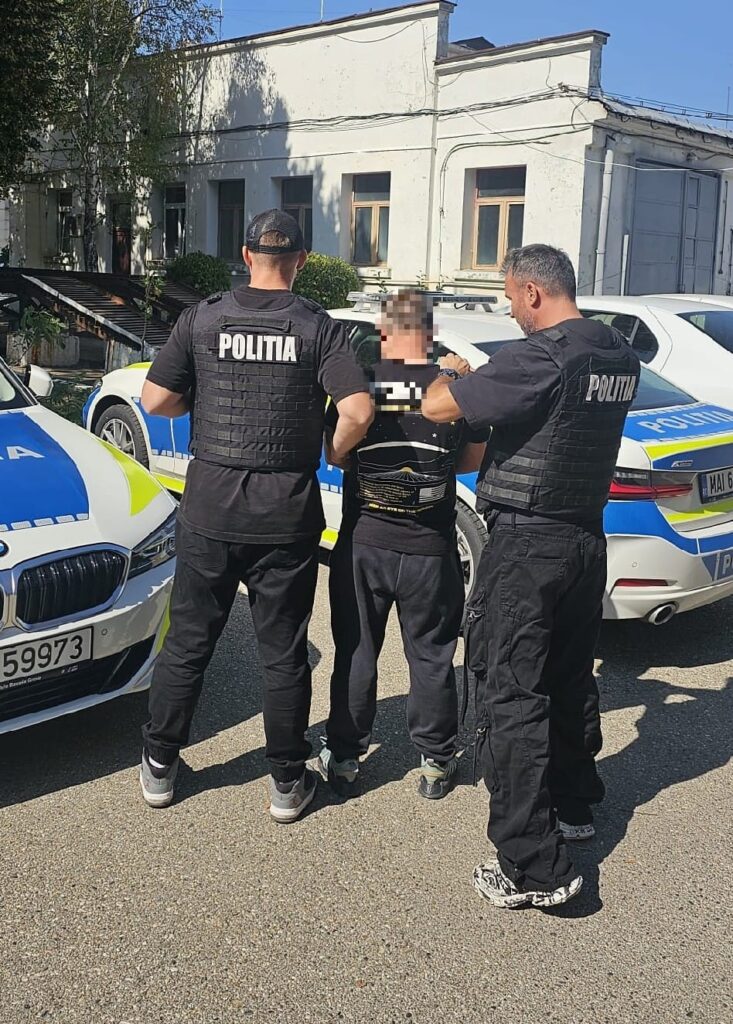 Craiovean urmărit internațional, prins de polițiștii doljeni