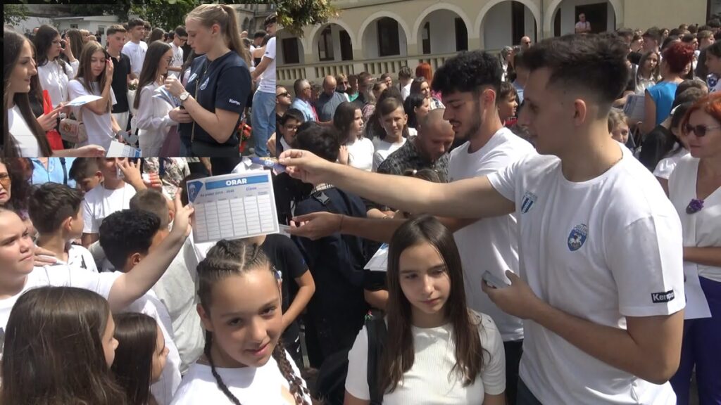 Sportivii de la SCMU Craiova, nelipsiţi de la deschiderea anului şcolar 2024/2025
