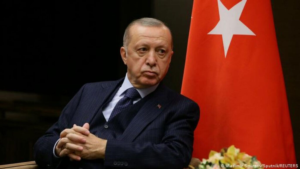 Erdogan vrea ca Putin să returneze Ucrainei peninsula Crimeea, din care Stalin a deportat 190.000 de tătari