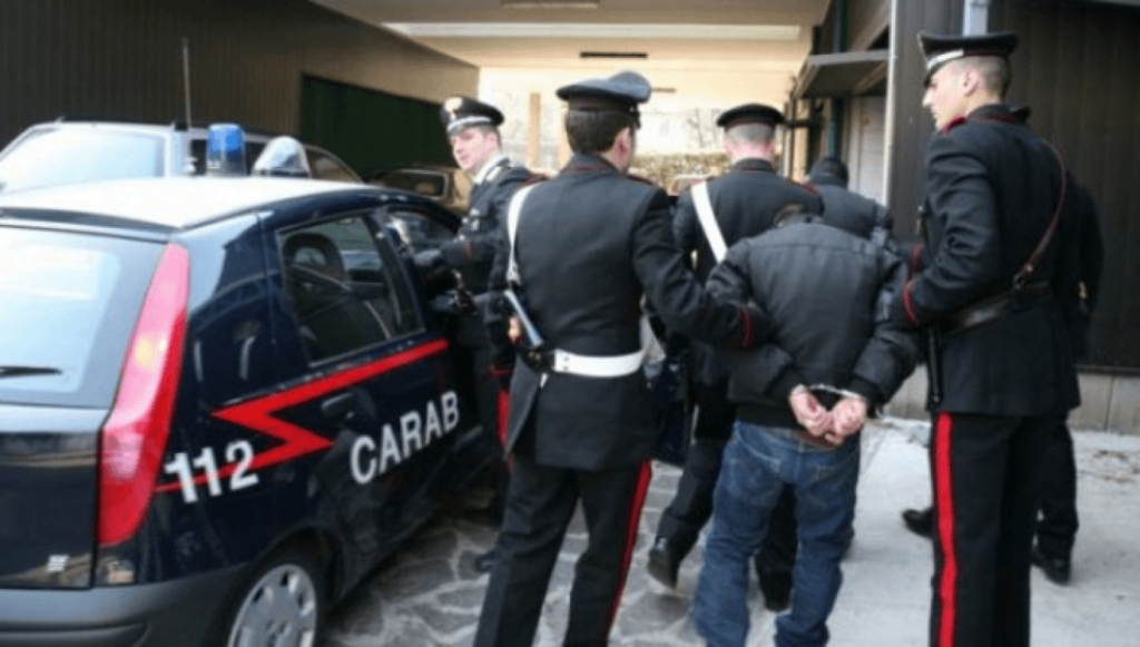 Italia: Adolescent de 17 ani, arestat după ce ar fi ucis o româncă. Femeia era dată dispărută de o săptămână