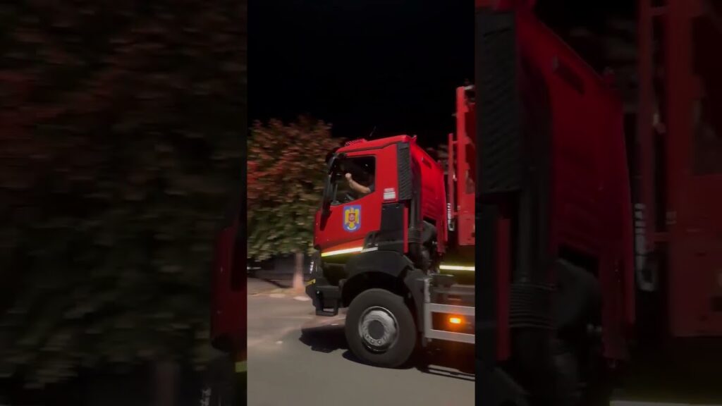 (VIDEO) Misiune de sprijin a pompierilor vâlceni pentru colegii din Galați