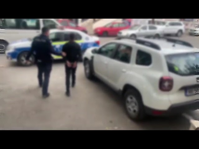 (VIDEO) Dolj: Tânăr, arestat pentru viol și violare de domiciliu