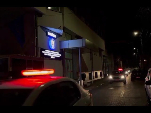 (VIDEO) Cercetați pentru obținerea de împrumuturi cu documente falsificate