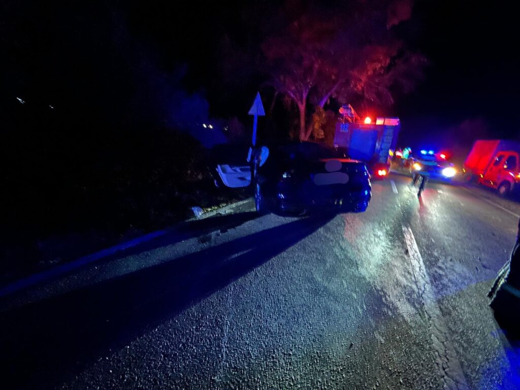Vâlcea: Accident mortal pe DN 64. Două persoane au murit