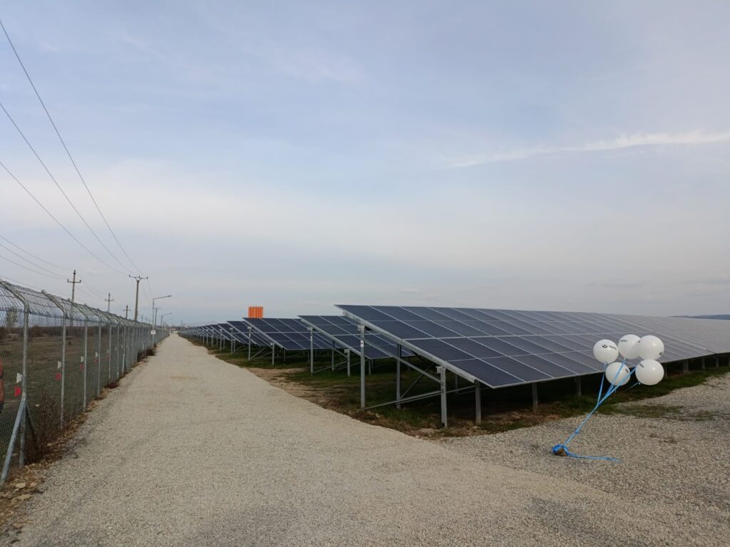 Cel mai mare parc fotovoltaic din Gorj, inaugurat la Cojani