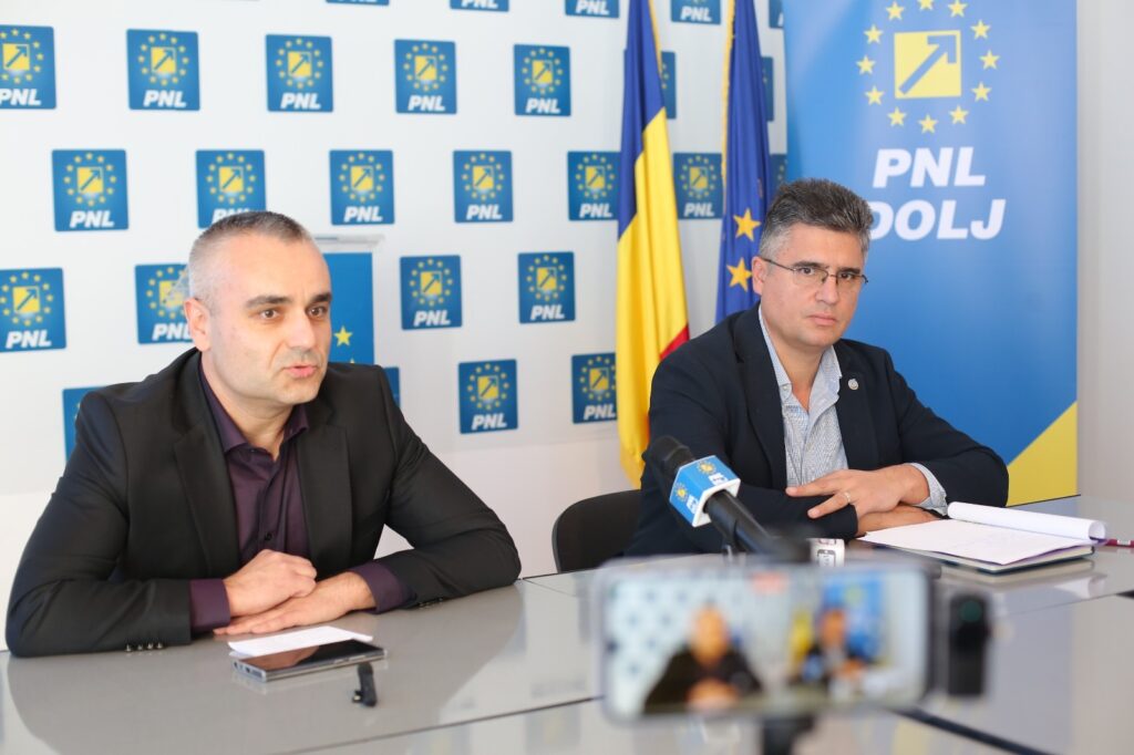 PNL Craiova cere reducerea taxelor şi impozitelor locale şi reclamă o lucrare suspectă în Parcul Romanescu