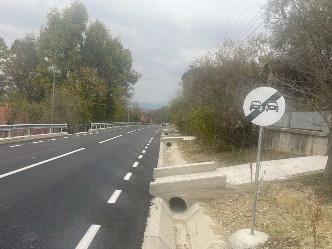 godinesti Lucrări de consolidare și reabilitare, finalizate pe DJ 672 în comuna Godinești