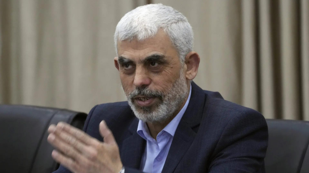 hamas-leader-yahya-sinwar-afraid-and-is-hiding-among-palestinians-dressed-as-a-woman Liderul Hamas Yahya Sinwar, șeful terorismului a fost ucis în lovitura IDF în Gaza