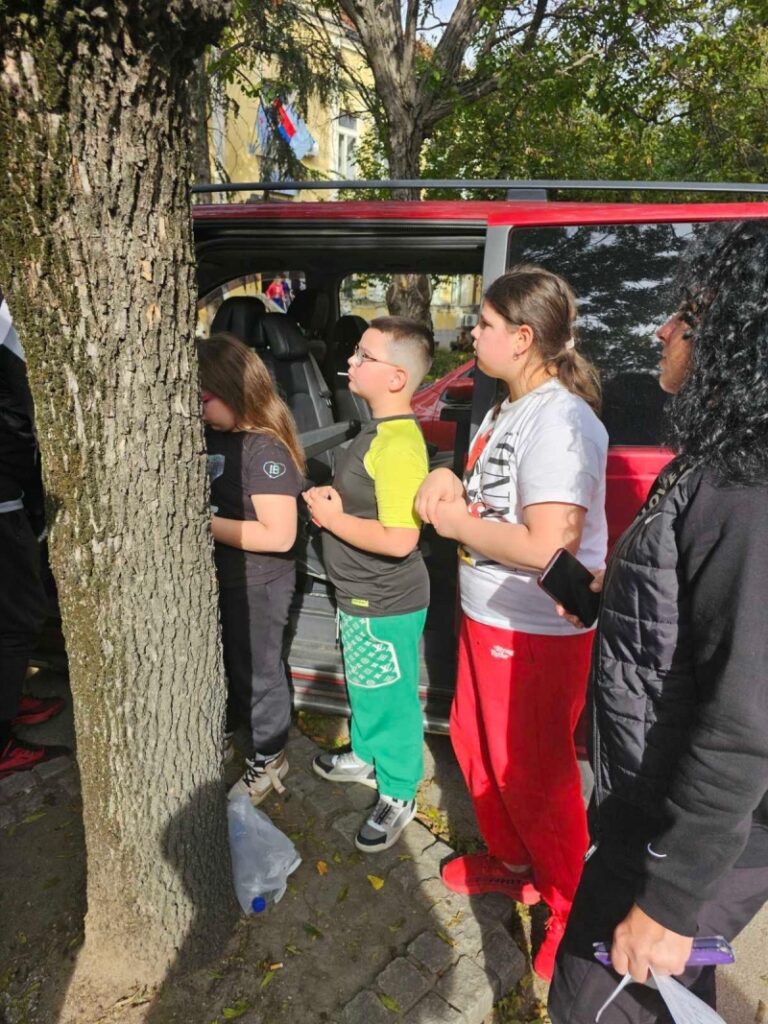 Copiii dispăruți din județul Hunedoara, în custodia poliţiei din Serbia