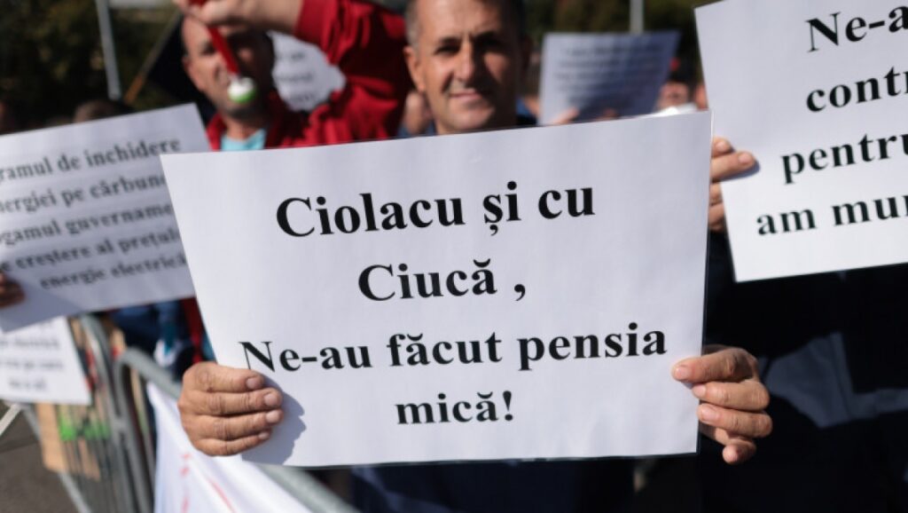 Pensionarii protestează azi  în Capitală