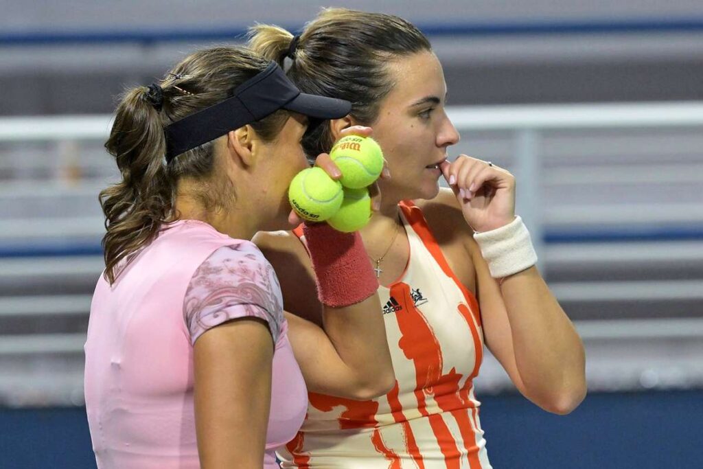 Monica Niculescu și Gabriela Ruse, în marea finală de la Hong Kong