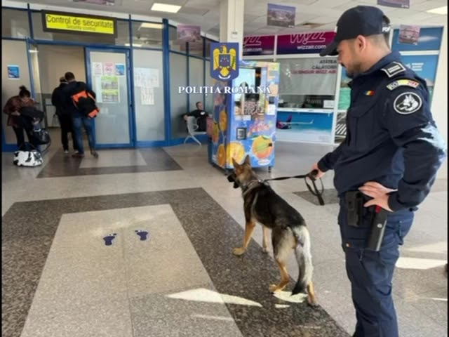 (VIDEO) Razie desfăşurată de poliţişti în zona Aeroportului Internațional Craiova
