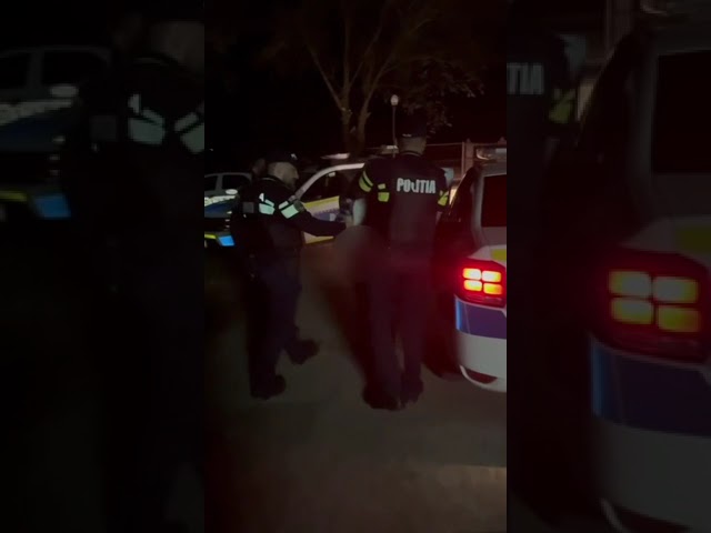 (VIDEO) Dolj: Octogenar, reținut pentru furt calificat, lovirea sau alte violenţe, ameninţare și distrugere