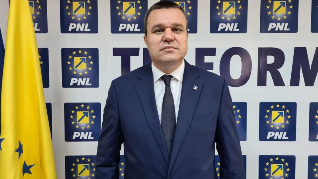 Eugen Pîrvulescu, fost șef al PNL Teleorman, ridicat de DNA