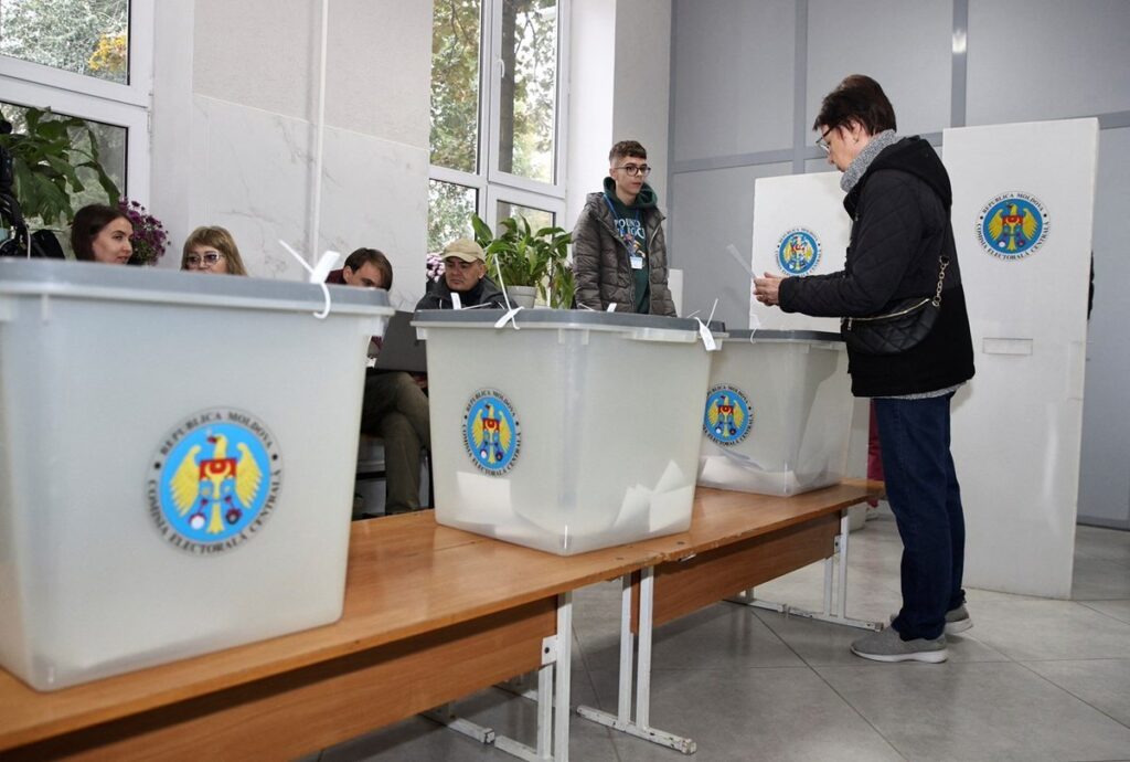 Prezidențiale Republica Moldova: Maia Sandu în turul doi cu Alexandr Stoianoglo