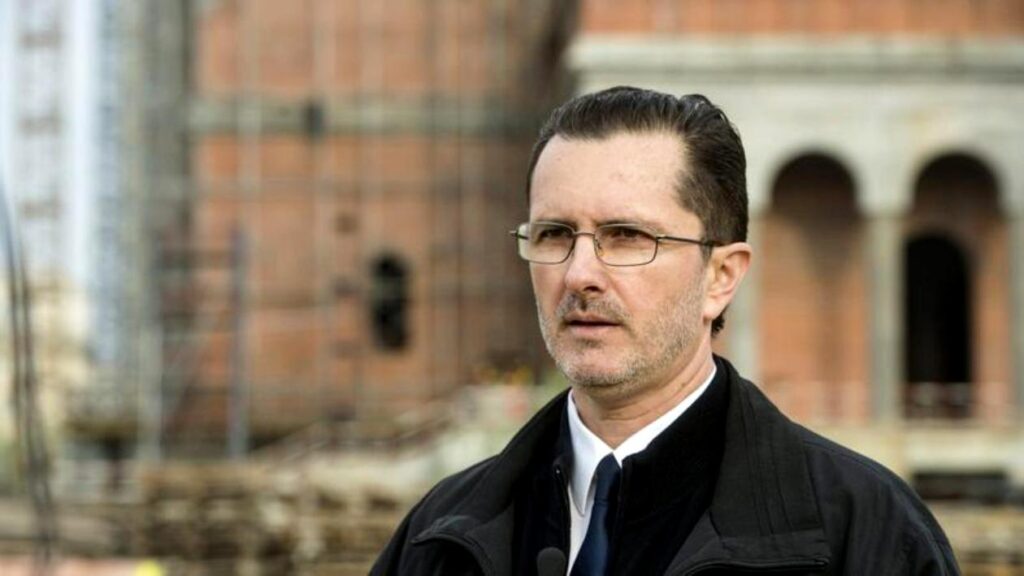 Fostul purtător de cuvânt al Patriarhiei, Vasile Bănescu, propus de Guvern să fie membru CNA