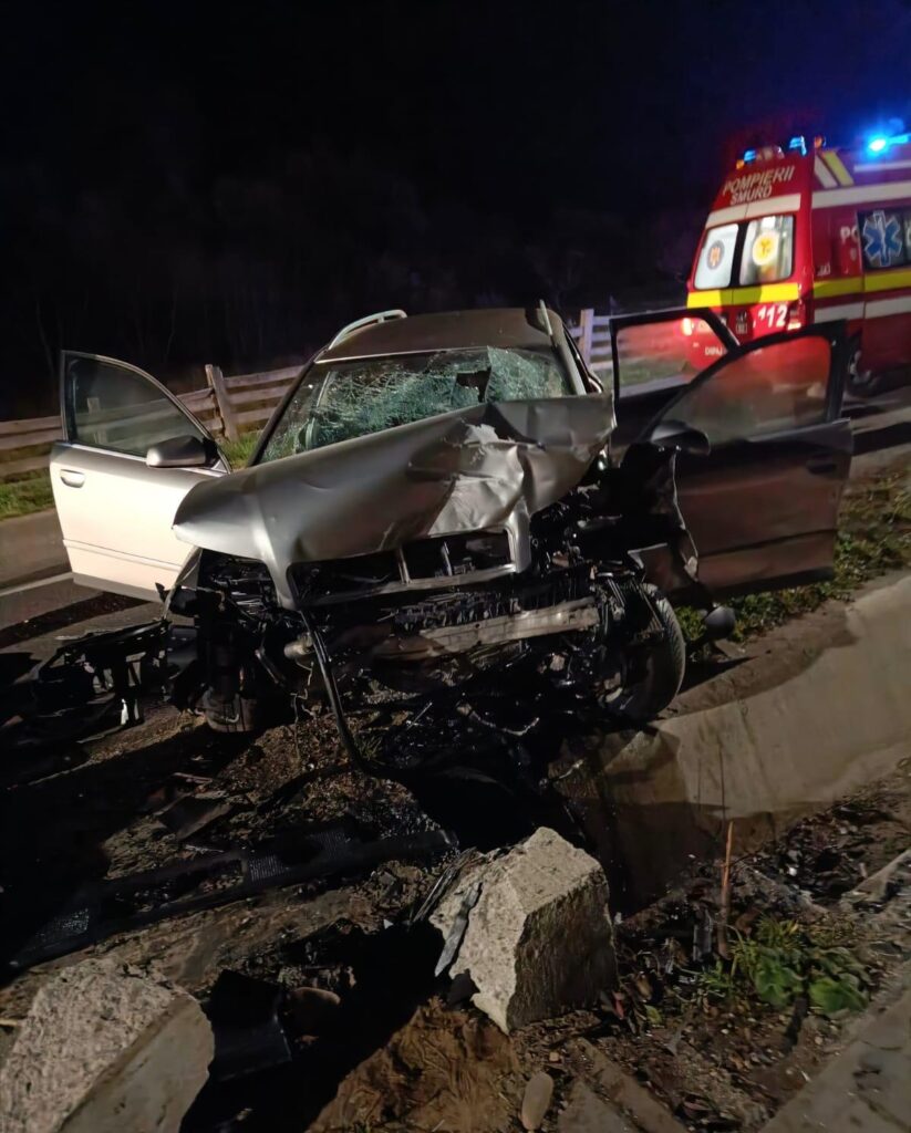 Șase răniți, dintre care patru minori, la spital după un accident în județul Suceava