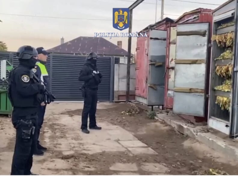 (VIDEO) Dolj: Cinci persoane, duse la audieri după razia de ieri