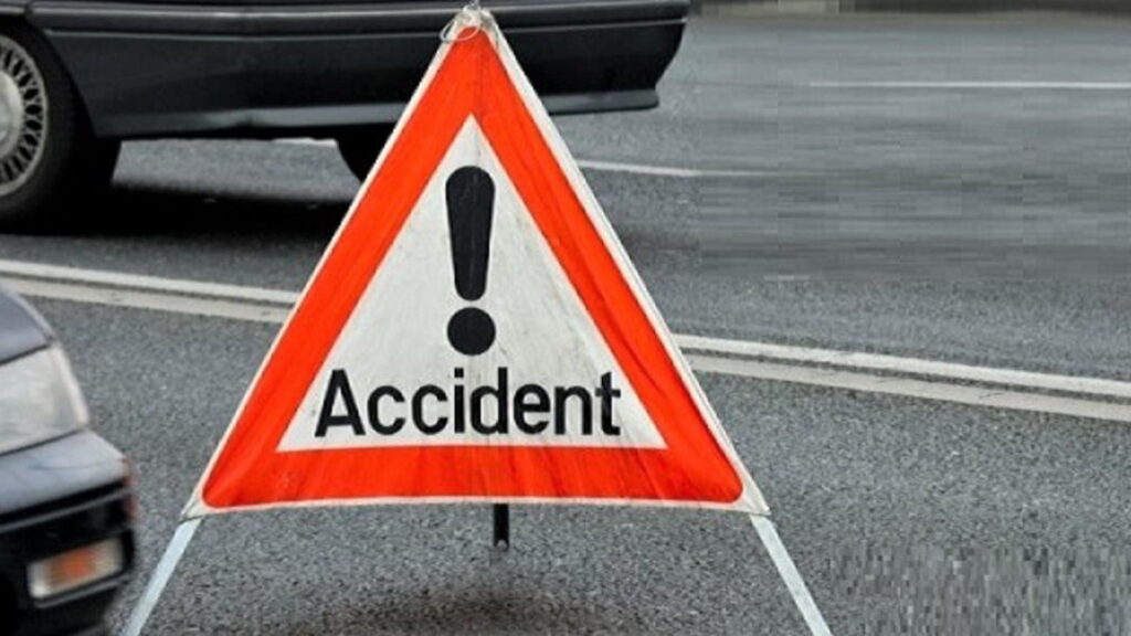 Vâlcea: Femeie rănită într-un accident, la Mihăeşti
