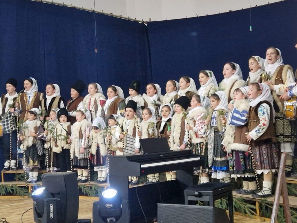 Festival-concurs „Corala Gorjeană”, la Târgu Jiu