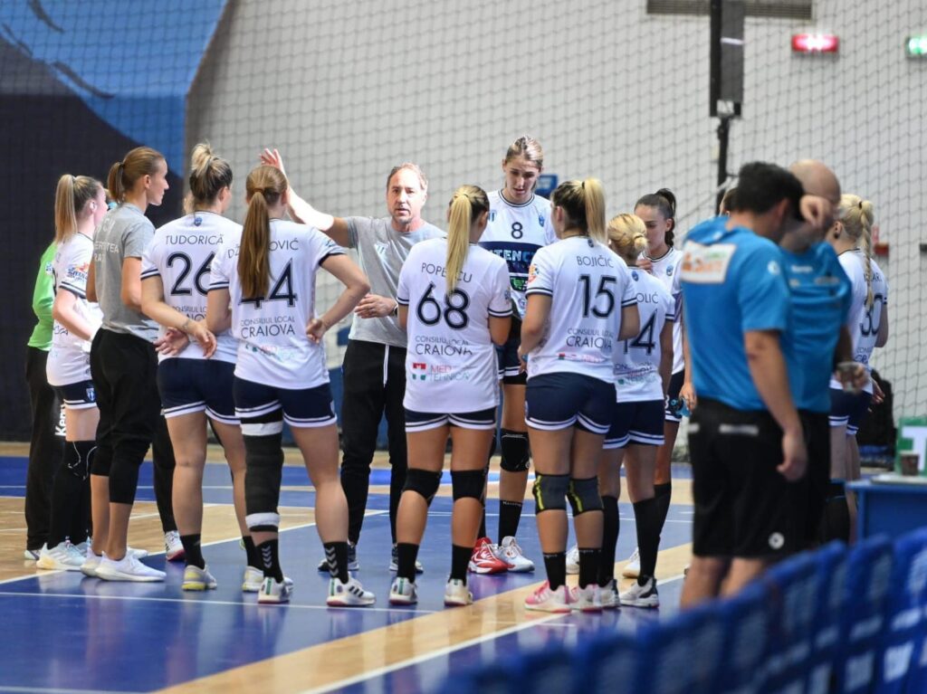 Handbal (f) / Fetele au muncit, dar punctele nu rămân! SCMU Craiova a pierdut la Baia Mare