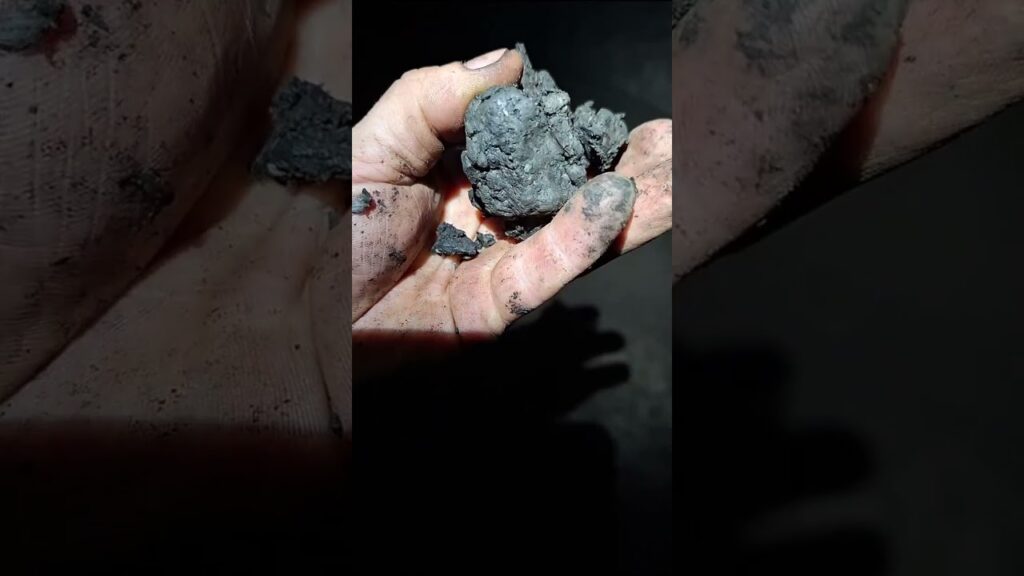 Cărbune cu pământ pentru Termocentrala Rovinari