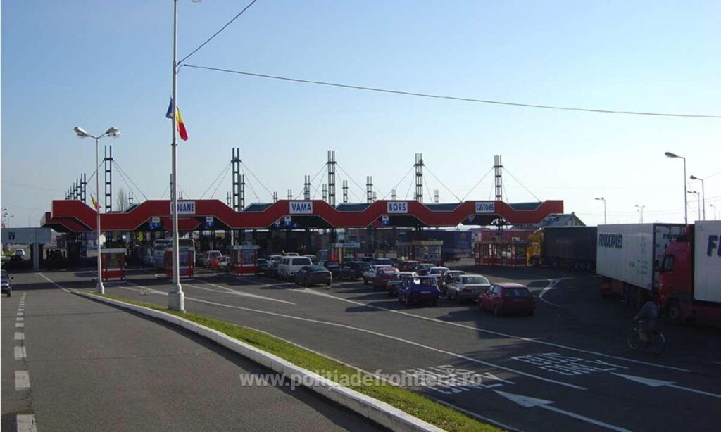 Poliţiştii de frontieră, la datorie în perioada premergătoare Sărbătorilor de iarnă