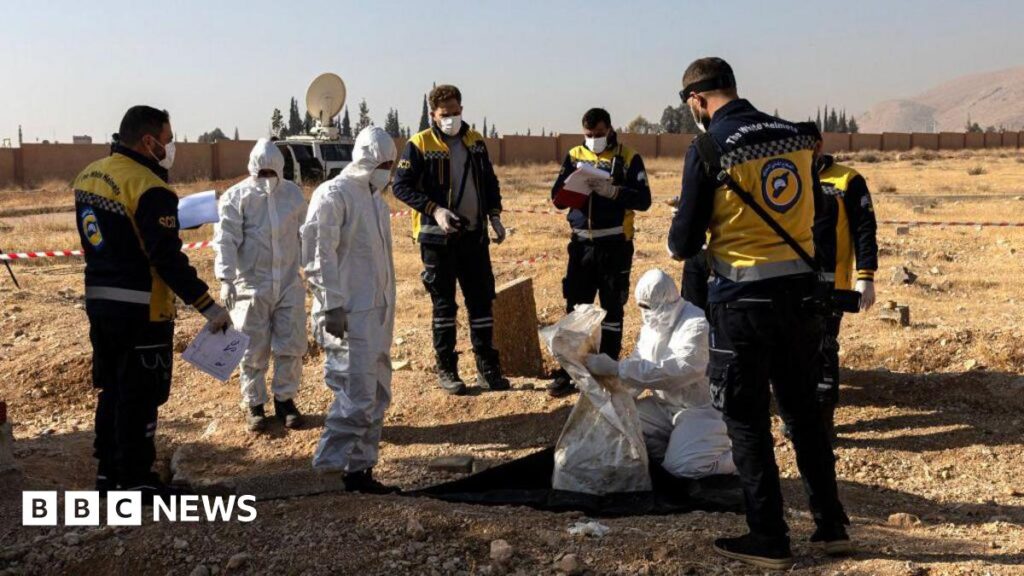 Gropi comune din Siria-sarcină descurajantă de a căuta și identifica morții
